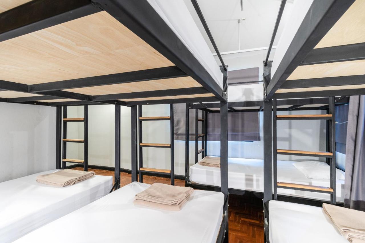 Oyo 677 Le Loftel Hostel Чіангмай Екстер'єр фото